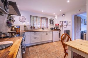 Photo 14- click for photo gallery